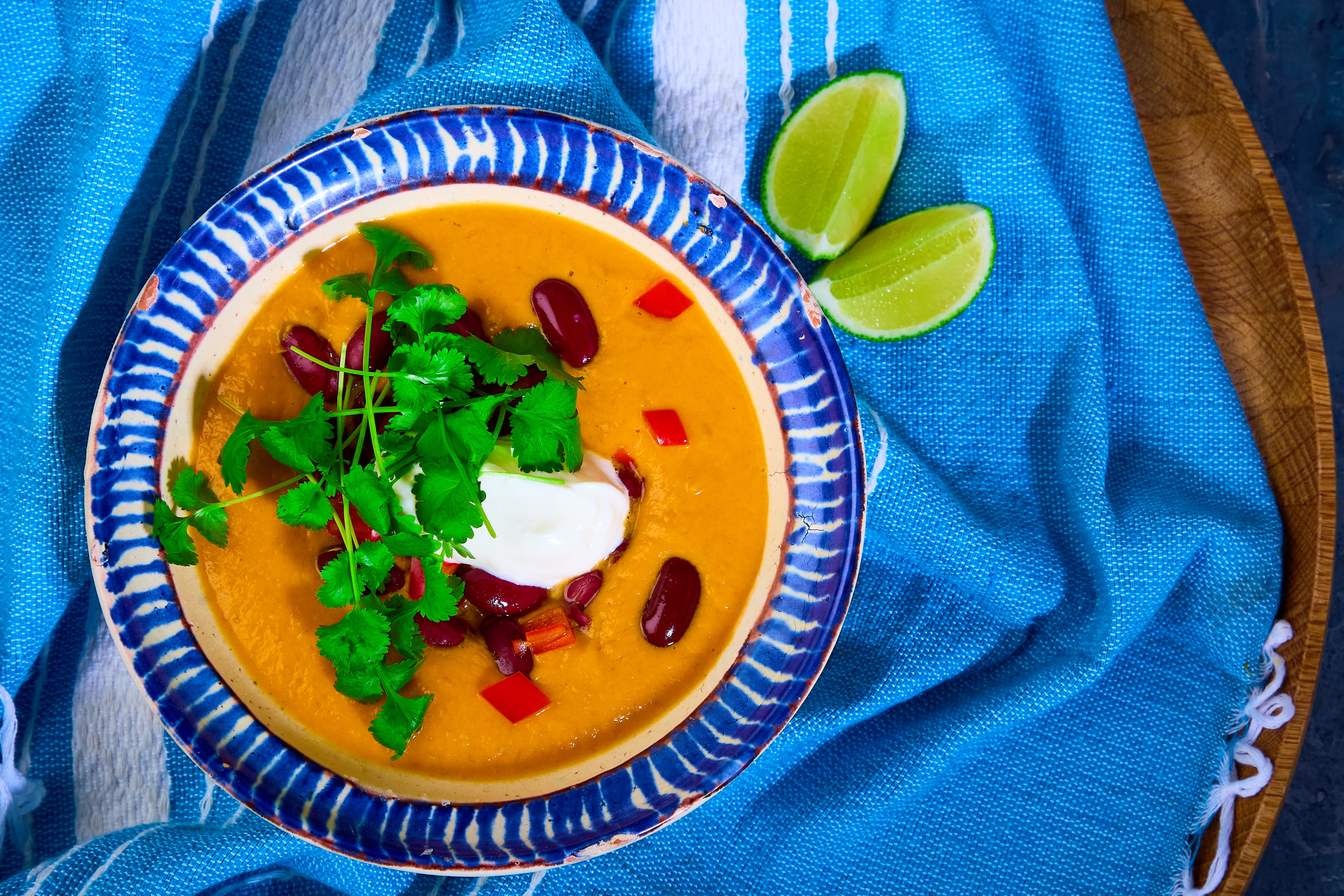 Cremet mexicansk suppe - Opskrift fra Skagenfood.dk