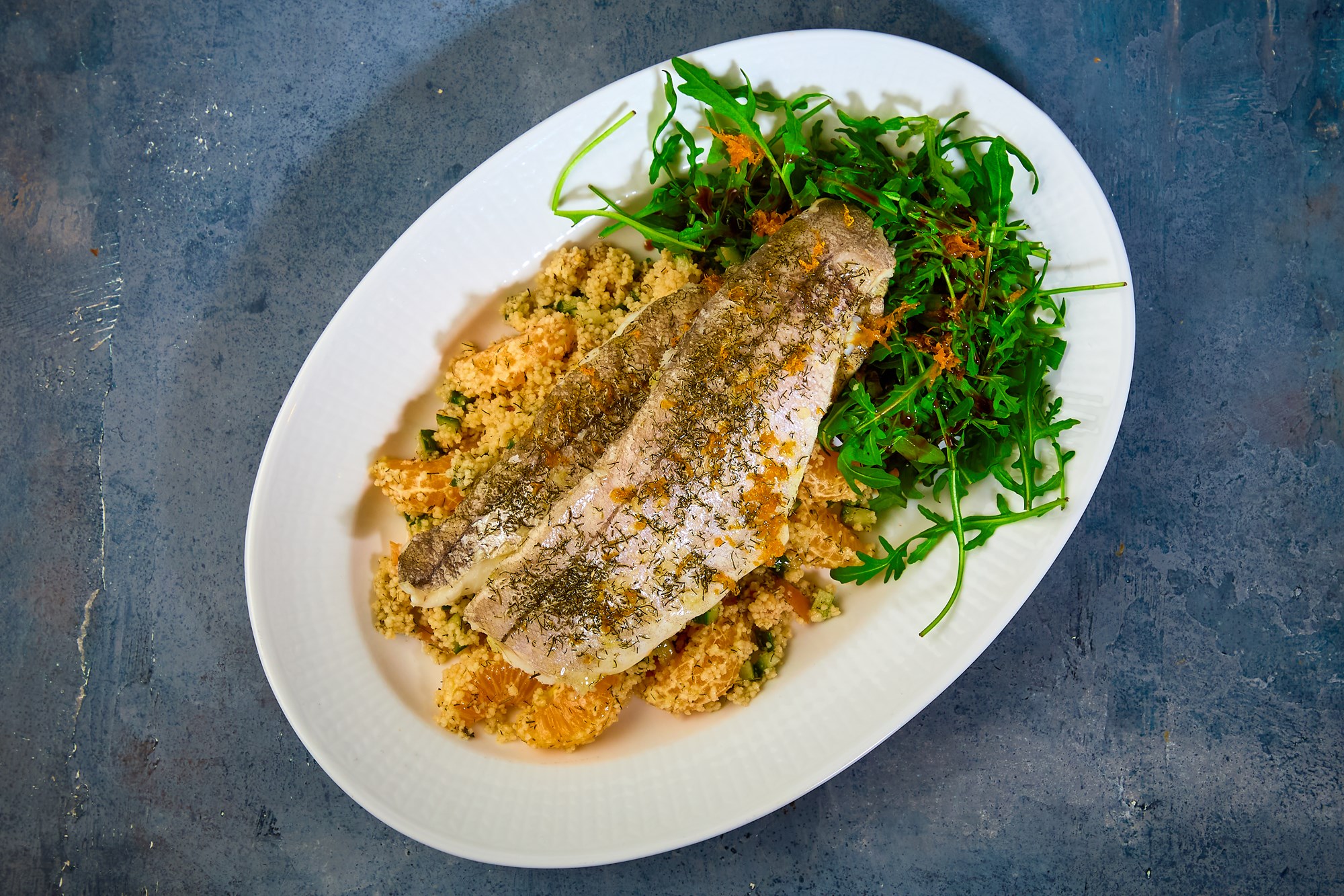 Bagt kullerfilet med couscous, rucola og mandarin