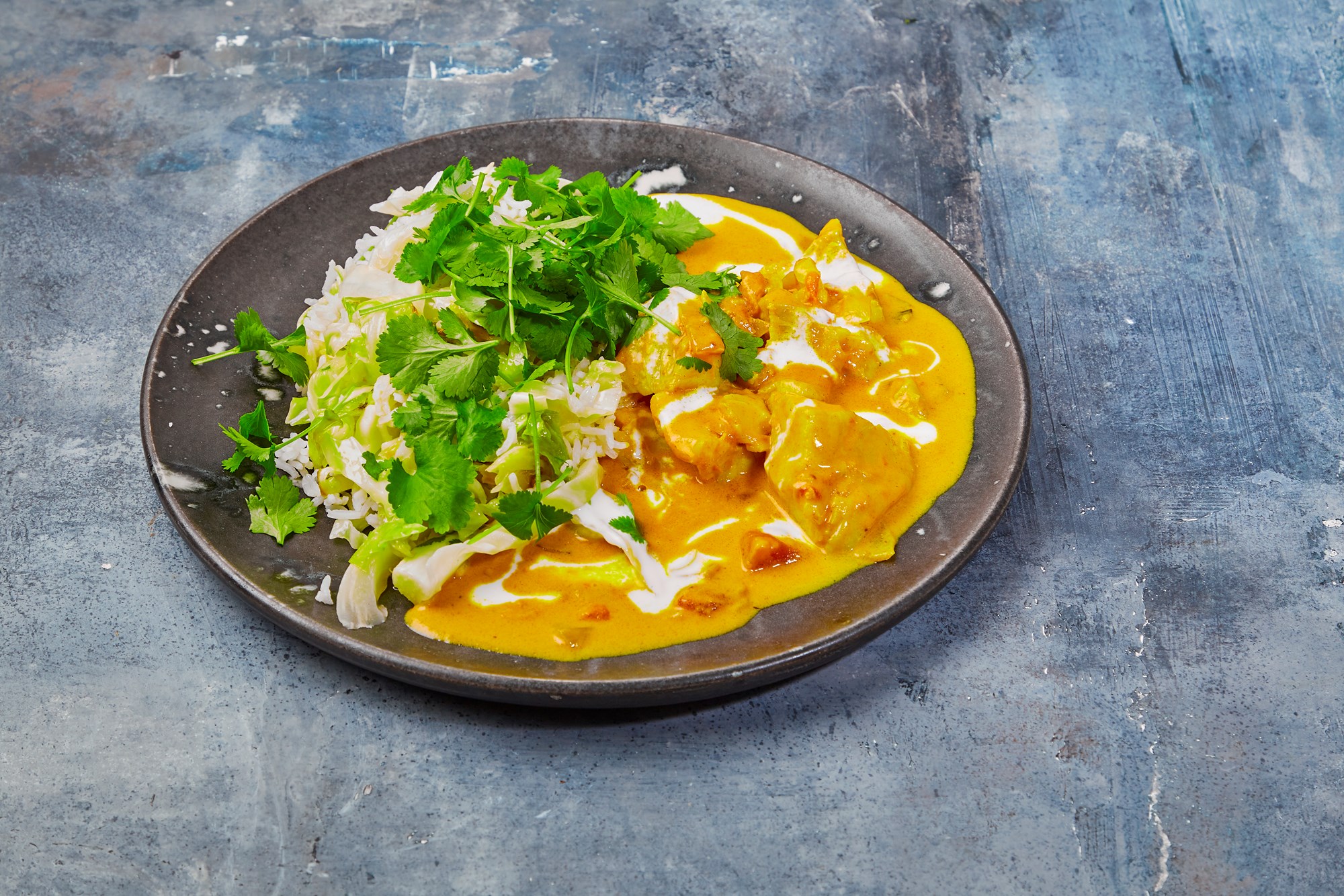 TEAM DK Racerkørerens Murgh Makhani kuller med stegte spidskål