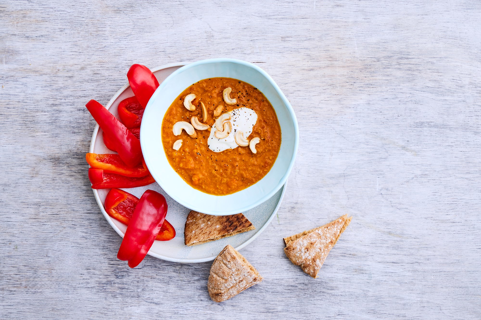 Dhal med topping - onsdag uge 9