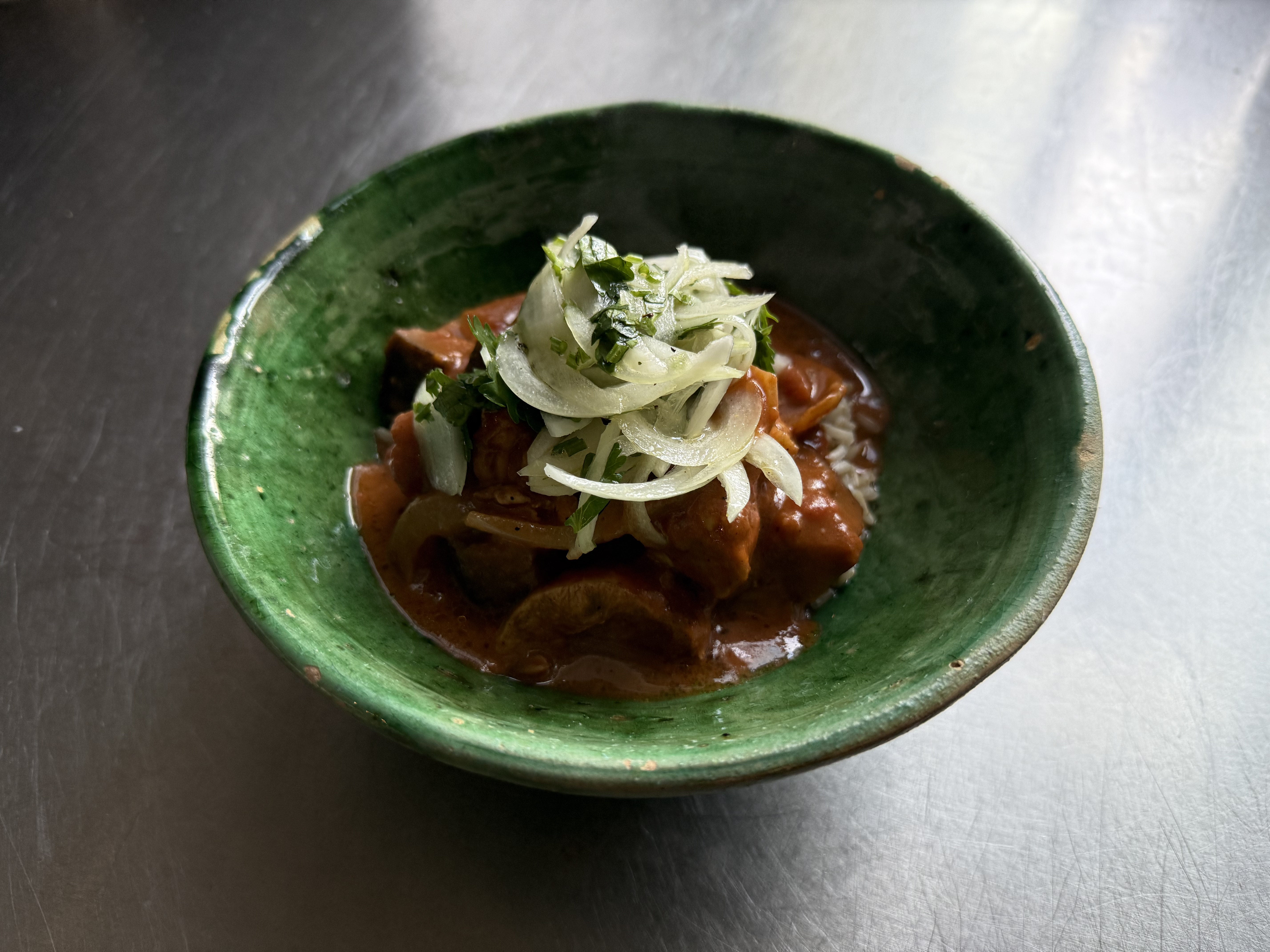 Garam masala kylling med ris og aubergine