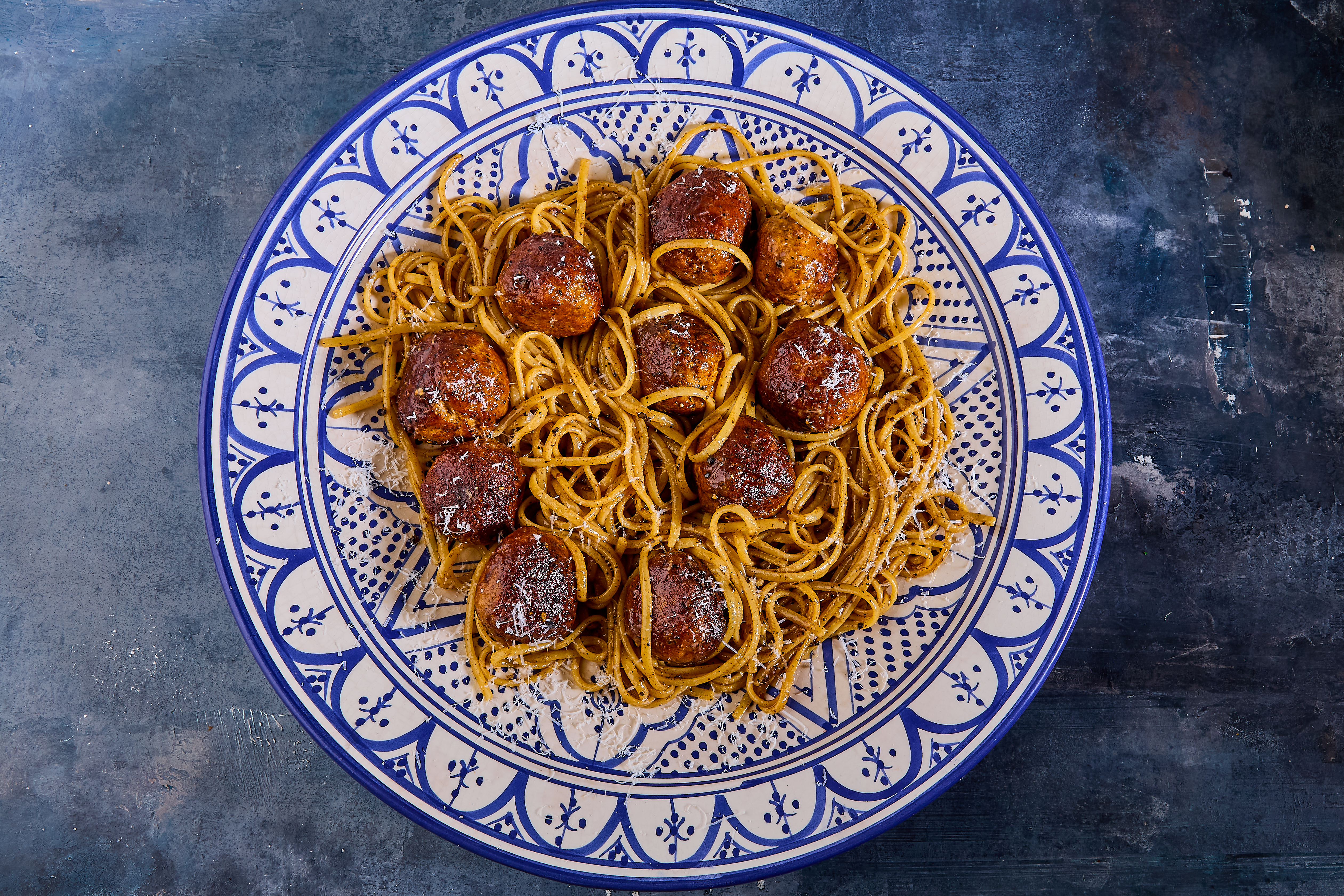 Polpette med linguine alla cacio e pepe