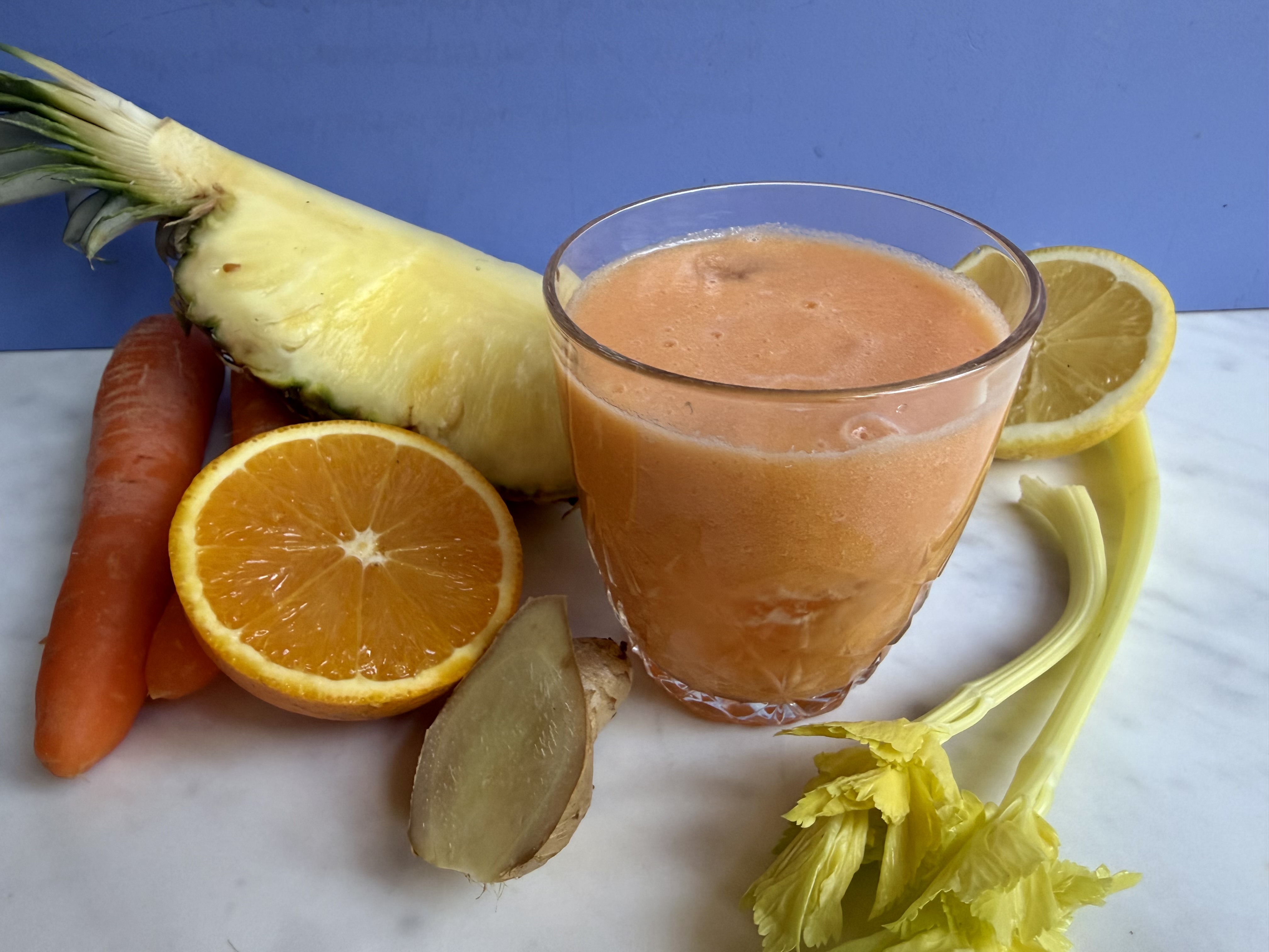 Ginger Carrot - Gulerod, ananas, ingefær