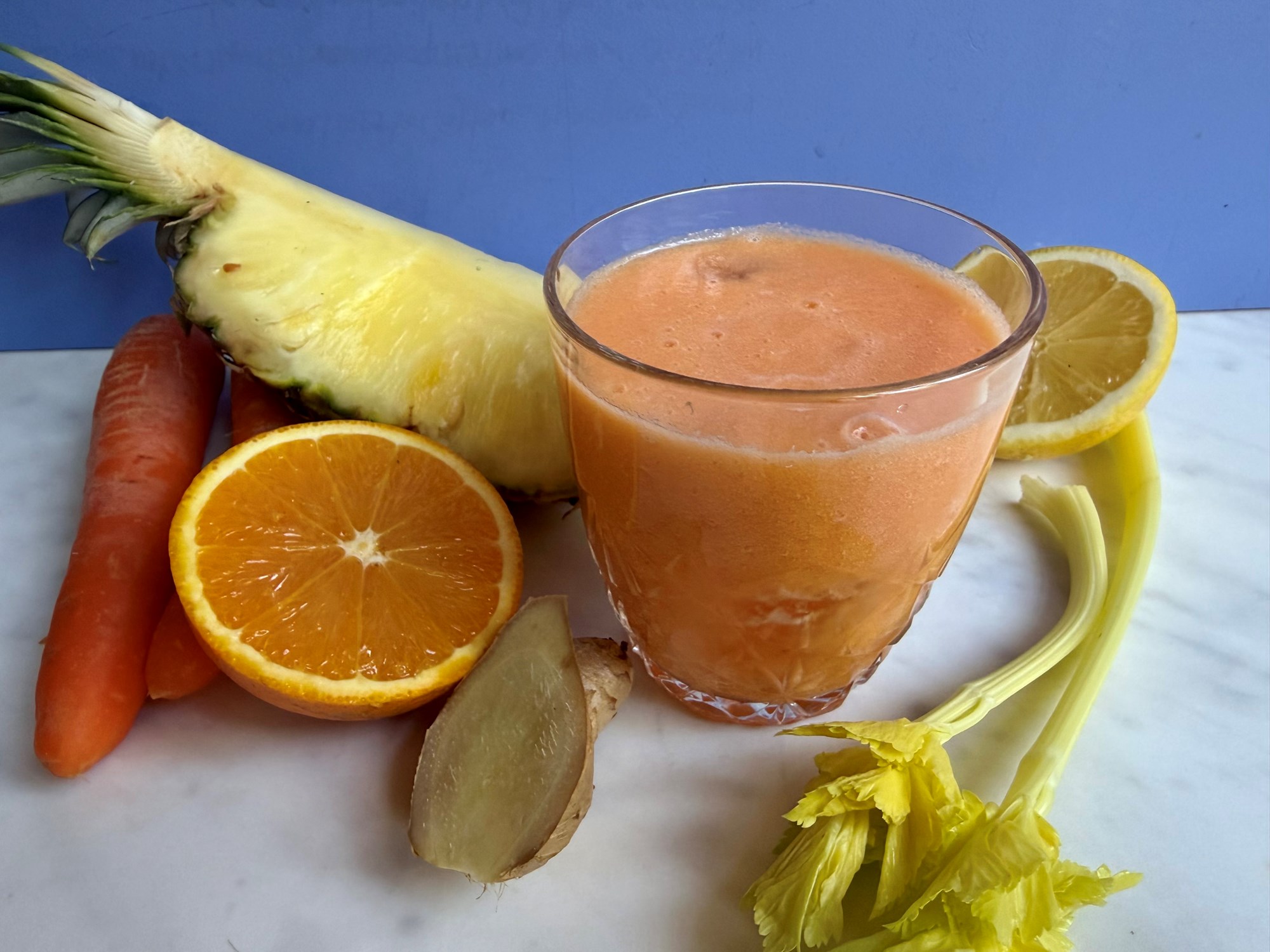 Ginger Carrot - Gulerod, ananas, ingefær