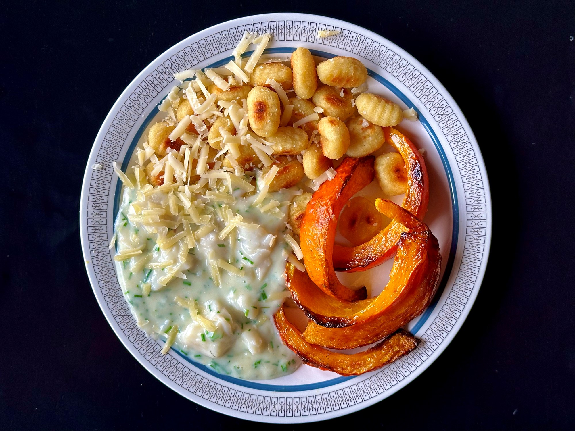 Torsk/lange i purløgssauce med græskar og gnocchi