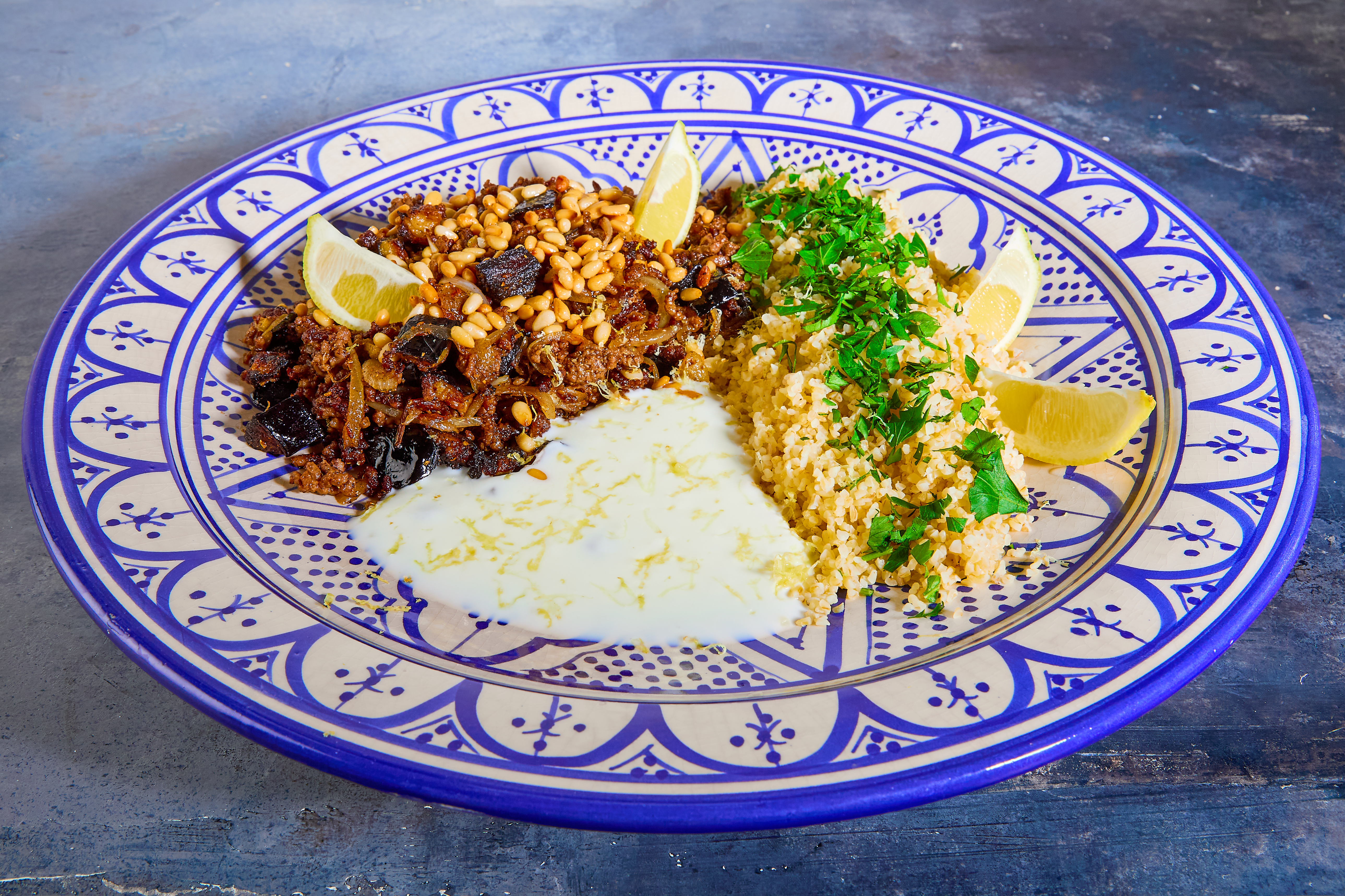 Oksekød med ras el hanout, bagt aubergine og bulgur