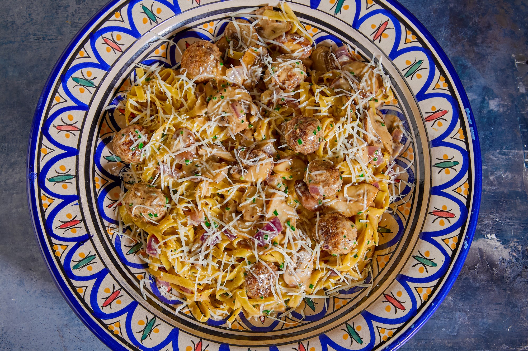 Heat! polpette og fettuccine med svampesovs