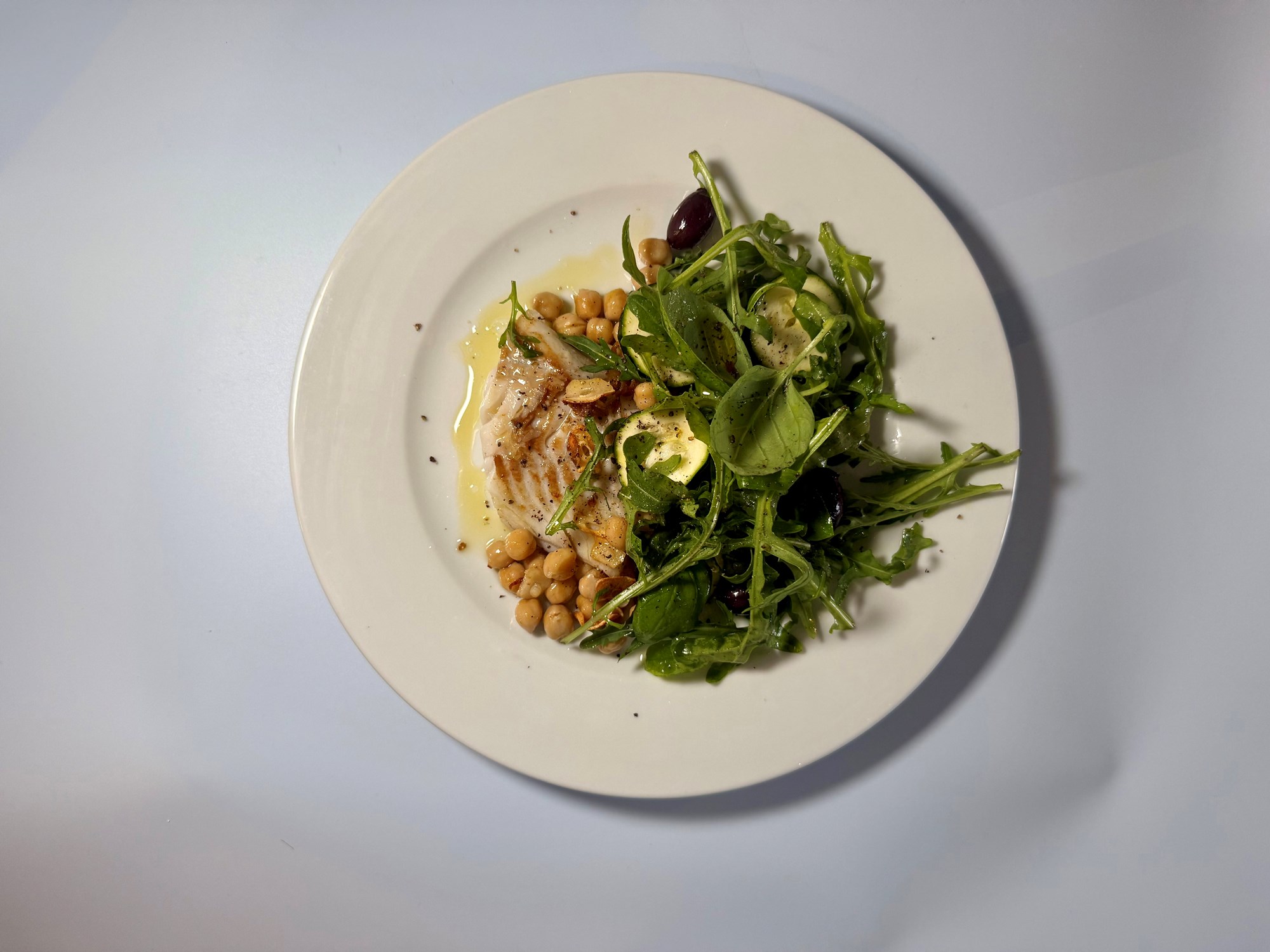 Bagt kulmule med zucchinisalat