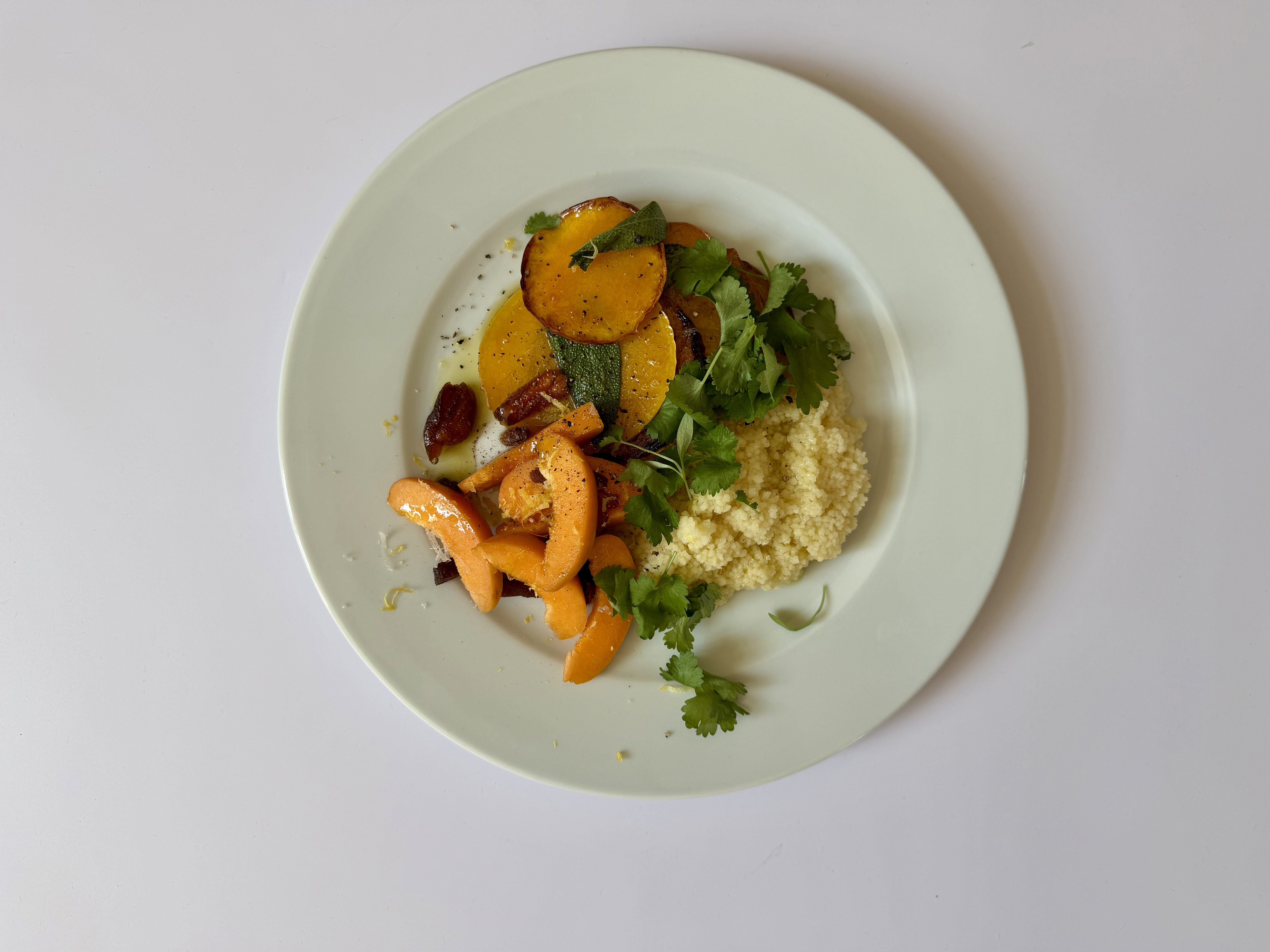 Butternutsquash med couscous og nektarin