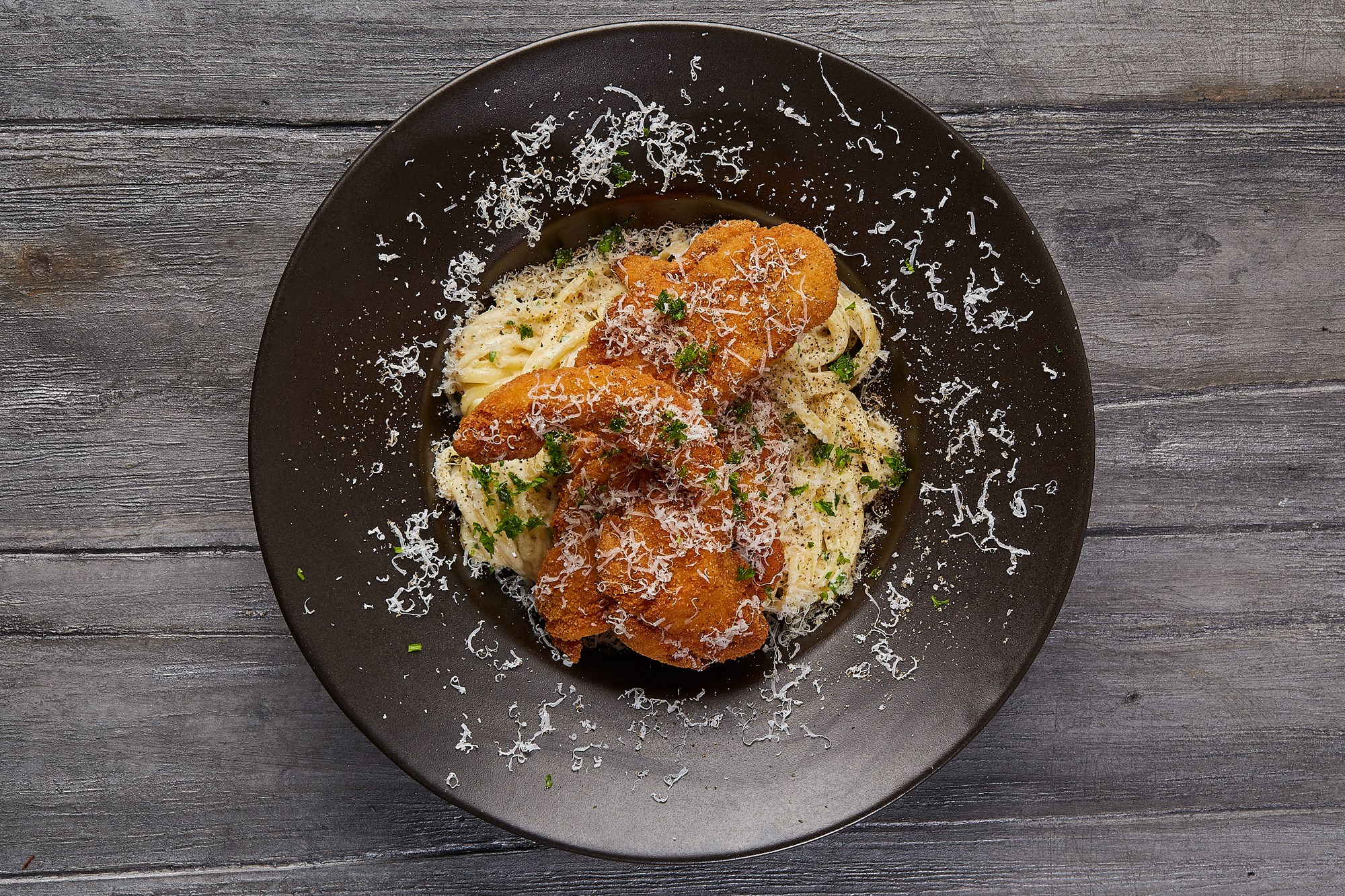 Fettuccine "Alfredo" med Hopballe kylling og broccoli