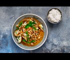 Heat: Thai green curry med kylling og peanutstegt blomkål