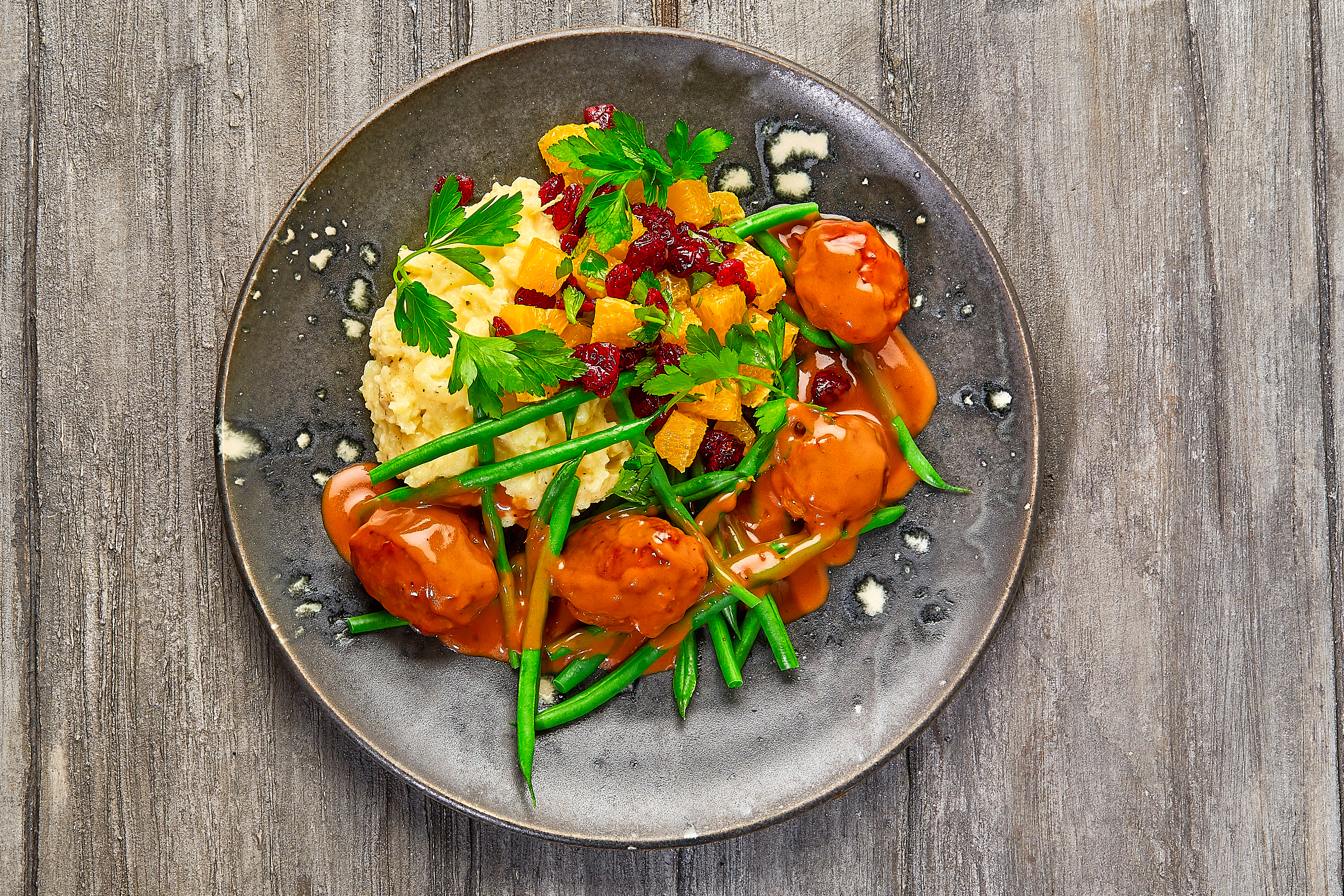 ELITE Team DK heat: Svenske Köttbullar med kartoffelmos, flødesauce, grønne bønner og...