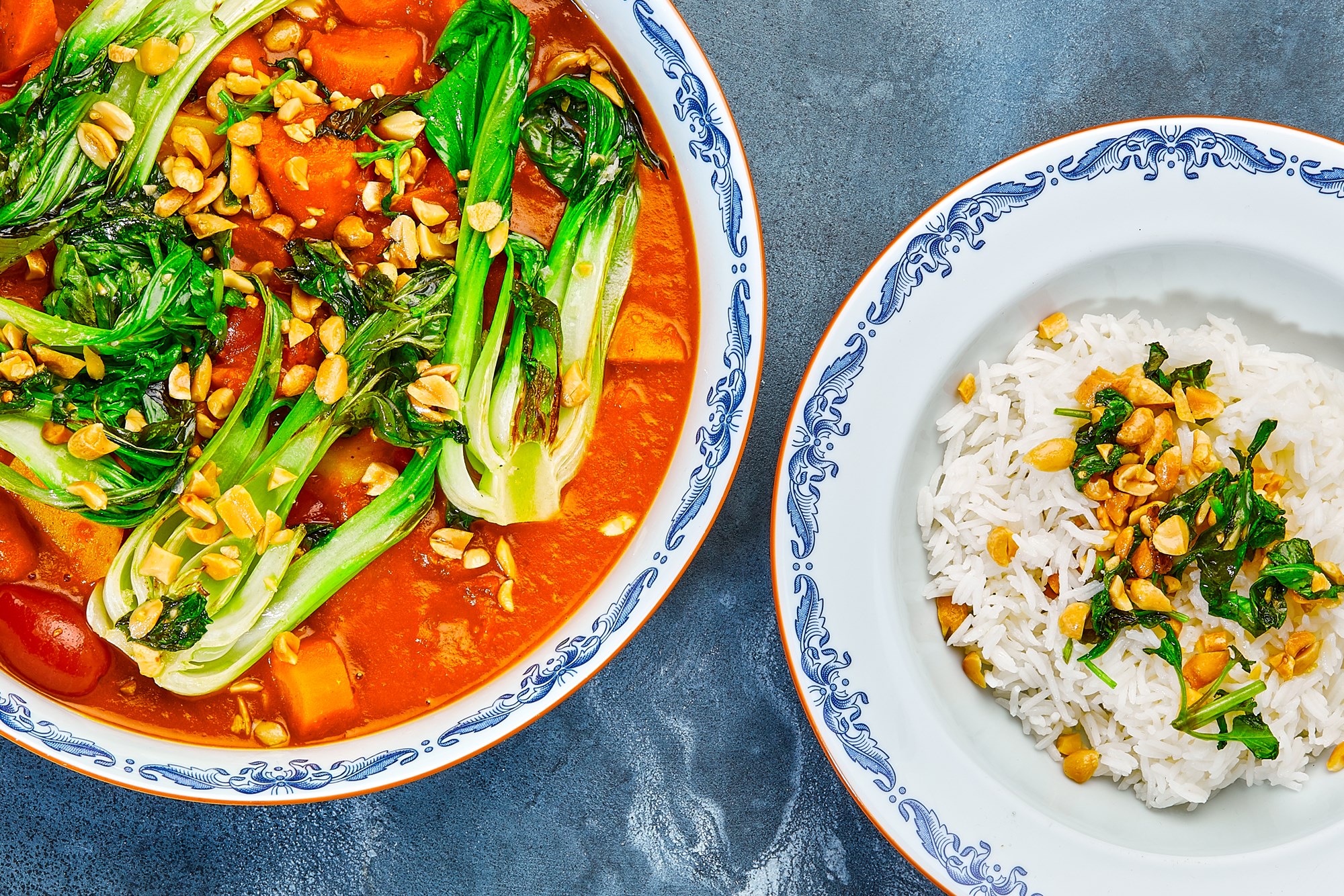 Just-heat: vietnamesisk veggie curry med peanutstegte pak choy, ris & basil