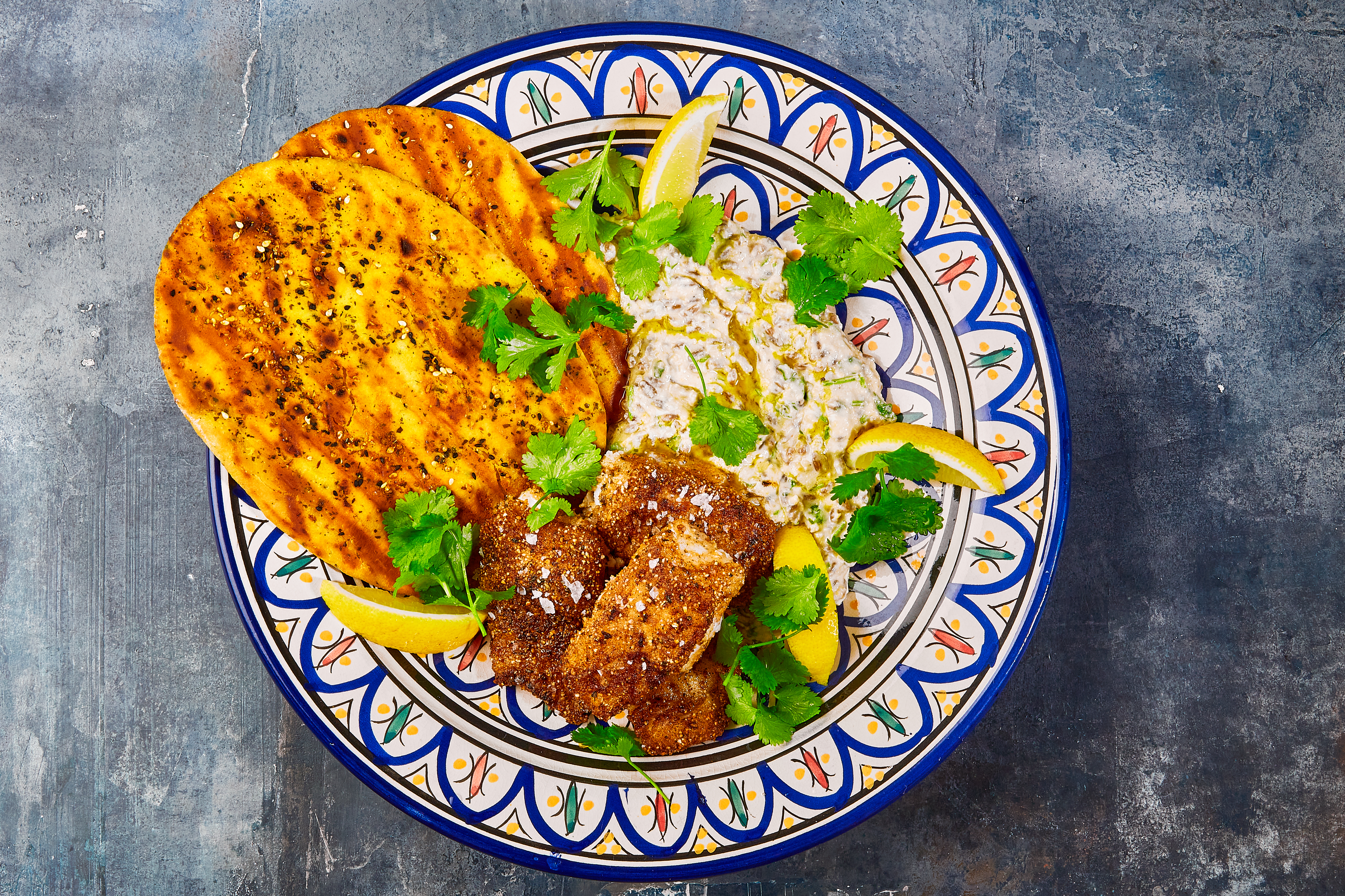 Tang-stegt kuller/lange med baba ganoush, fladbrød & perlespelt