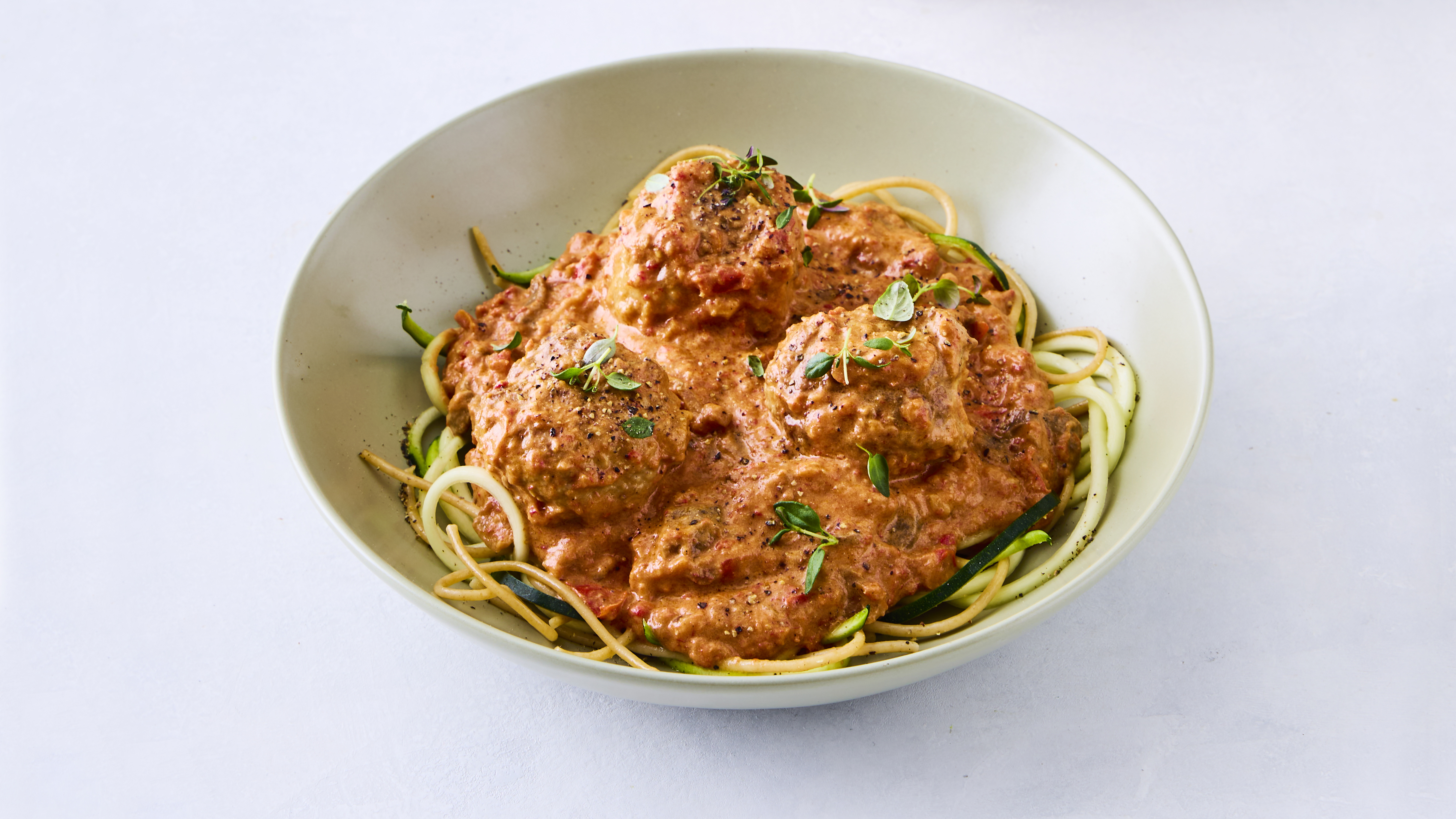 MK Kyllingeboller i tomatsauce