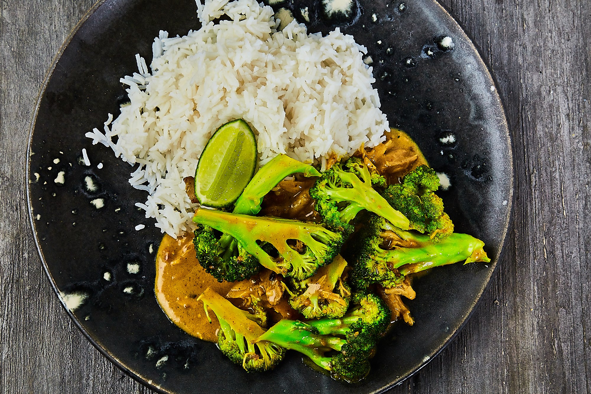Curry med kuller og broccoli